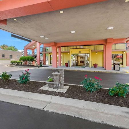 Quality Inn Fredericksburg-Central Park Area Exterior foto