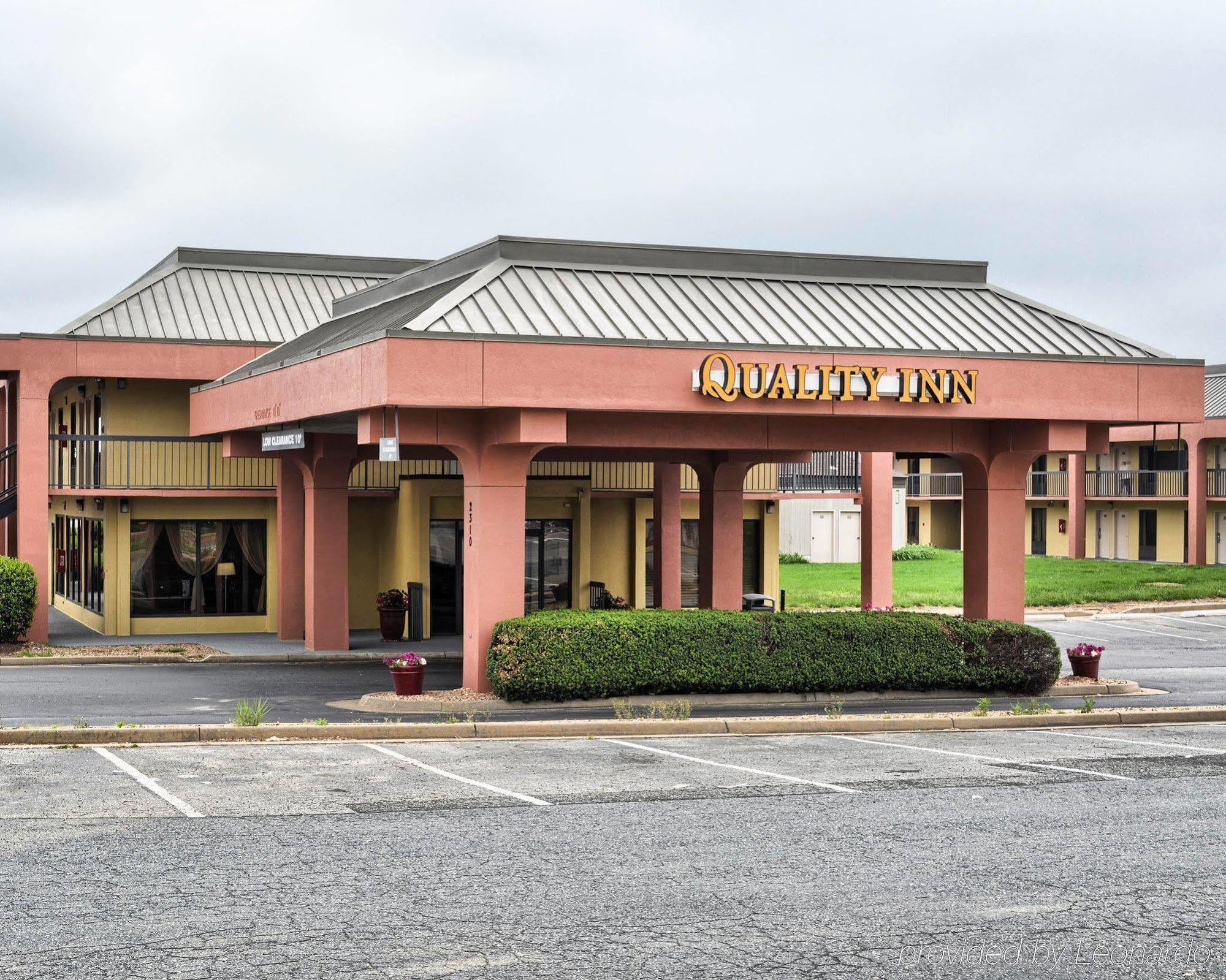 Quality Inn Fredericksburg-Central Park Area Exterior foto